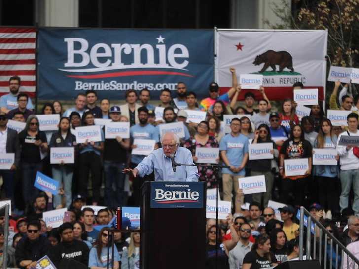 Bernie Sanders addresses rally in California